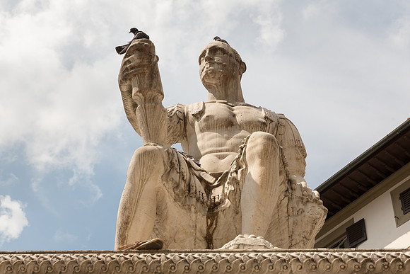 Statue of Giovanni Delle Bande Nere in Piazza San Lorenz, Floren